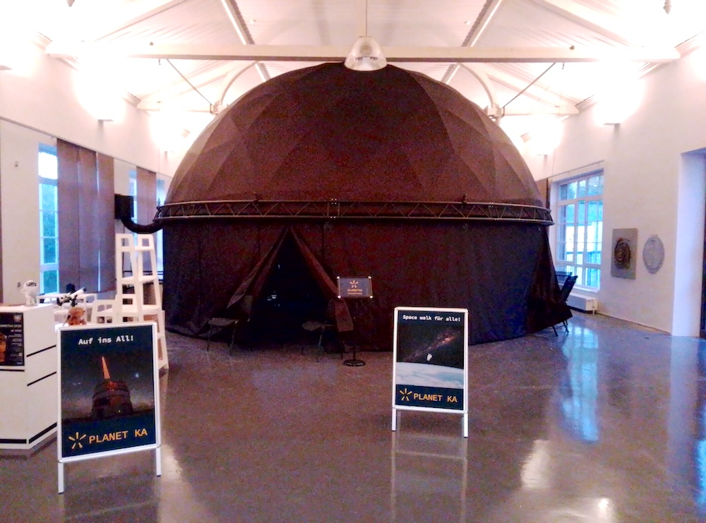 Klappeauf Karlsruhe - Artikel: Endlich ein Planetarium Bild: Endlich ein Planetarium