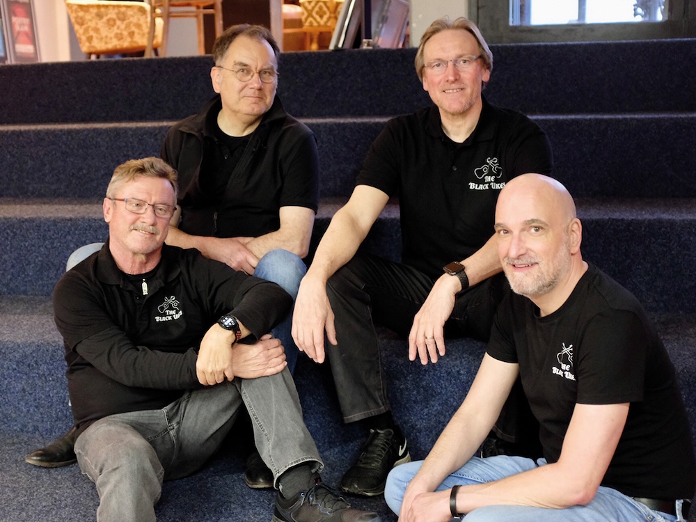 Klappeauf Karlsruhe - Artikel: The Black Ukes Bild: The Black Ukes