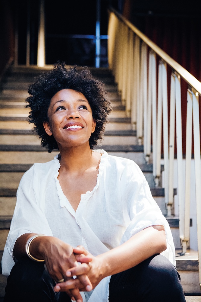 Klappeauf Karlsruhe - Artikel: Fola Dadas Bild: Fola Dadas