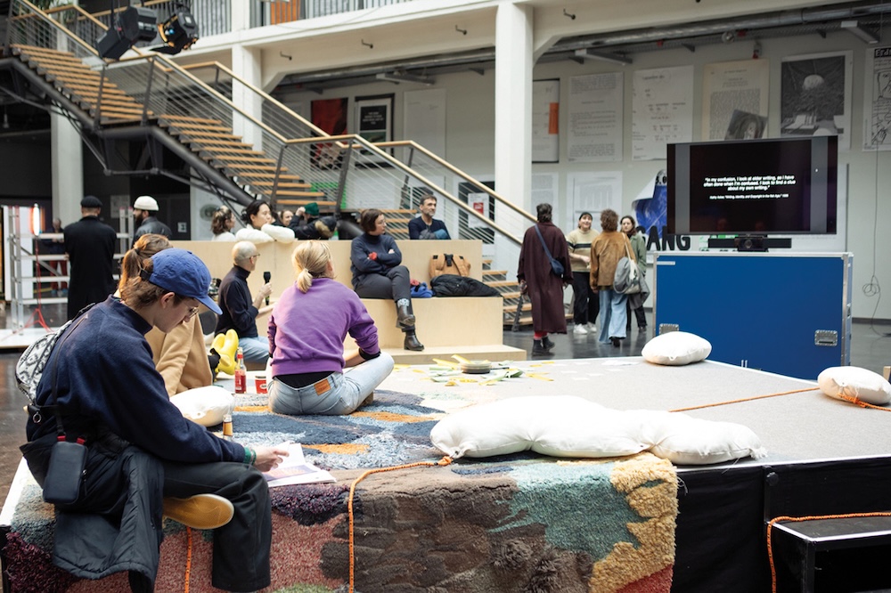 Klappeauf Karlsruhe - Artikel: Tag der offenen Tür im Hallenbau Bild: Tag der offenen Tür im Hallenbau